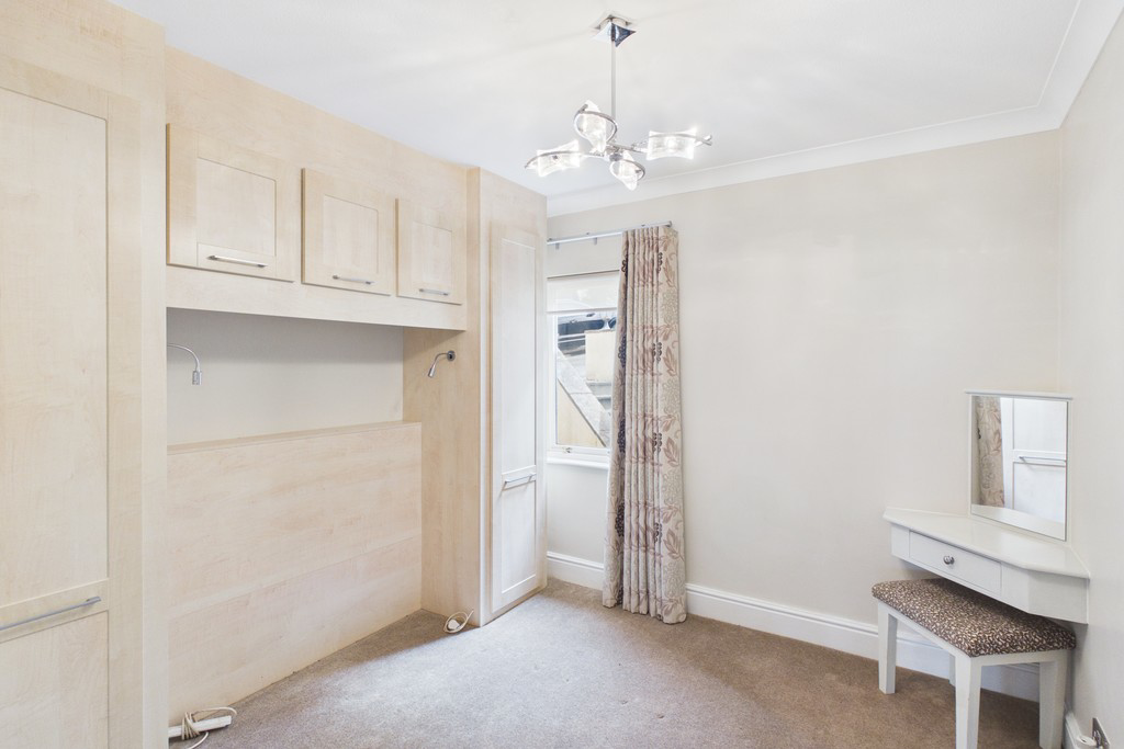 Priory Manor, Rayrigg Road, photo 7