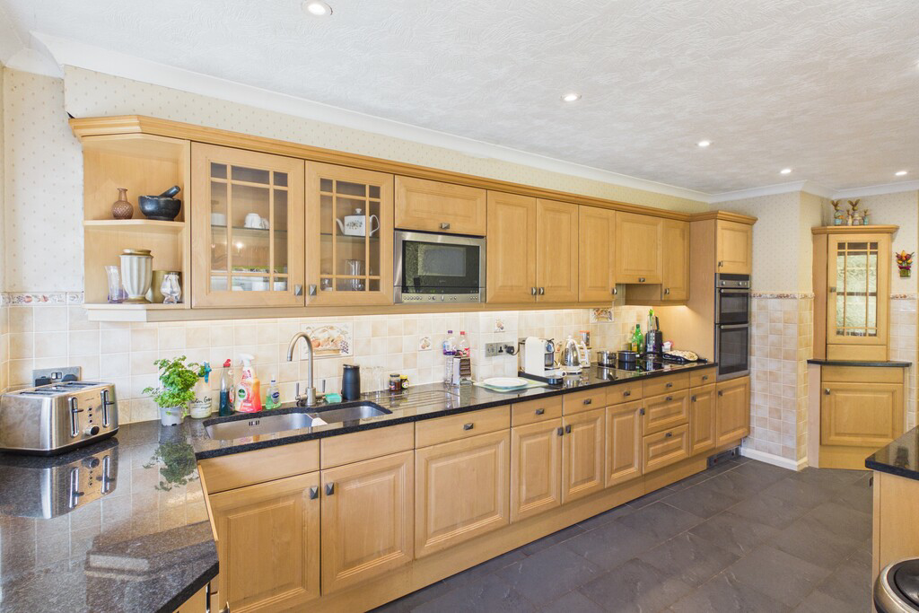 Langstrath, Middle Entrance Drive, Bowness-on-windermere, Windermere  LA23 3JY, photo 7
