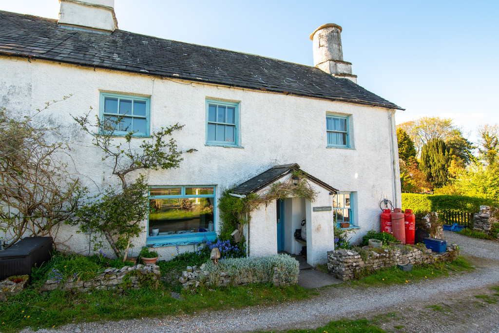 1 Plumgarth Cottage, Crook Road, LA8 8LX