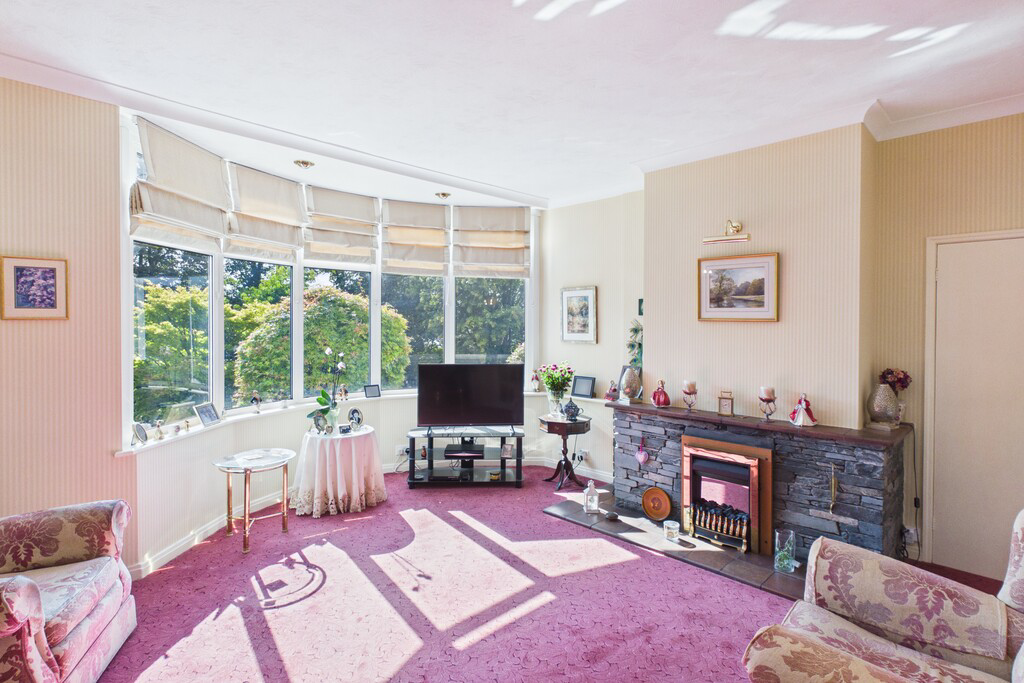 Langstrath, Middle Entrance Drive, Bowness-on-windermere, Windermere  LA23 3JY, photo 2