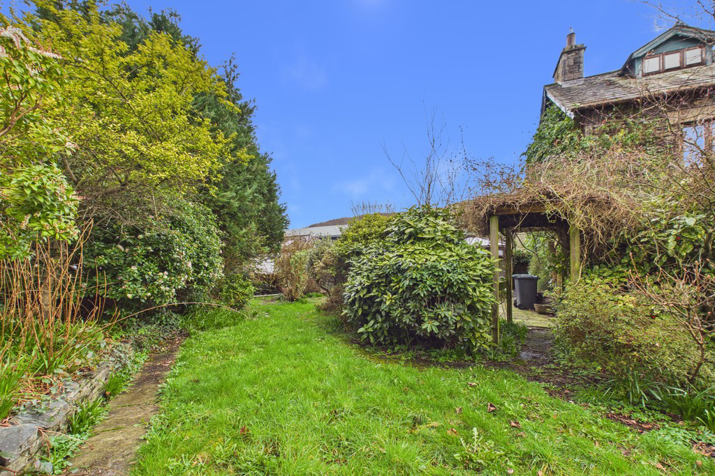 3 Green Garth, Staveley, Kendal, LA8 9NT, photo 2