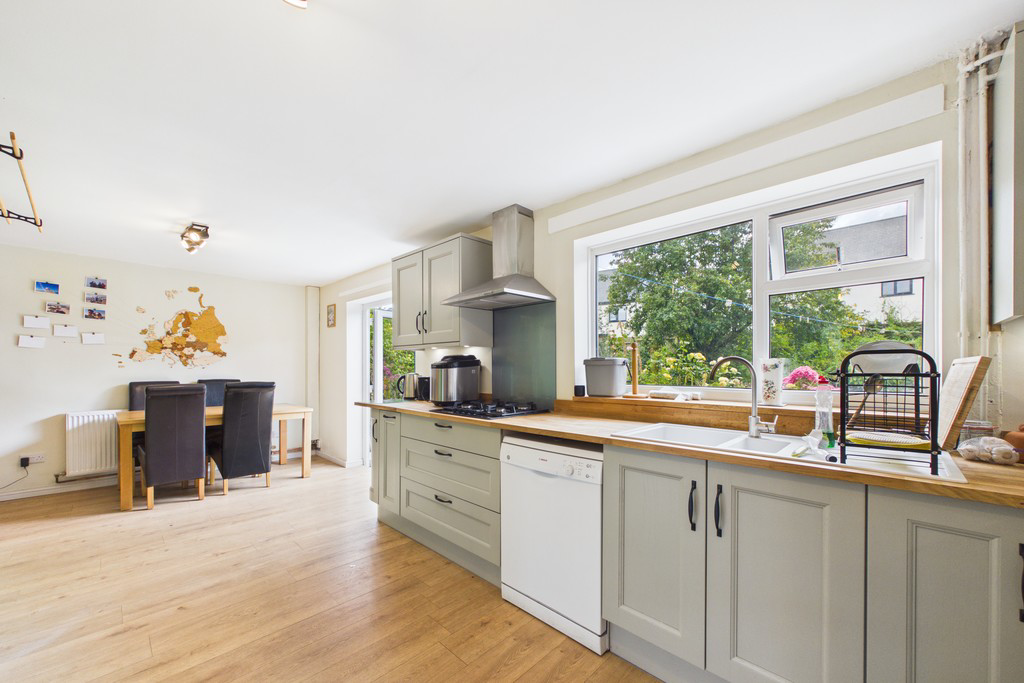 18 Church Bank, Over Kellet, LA6 1DT, photo 3