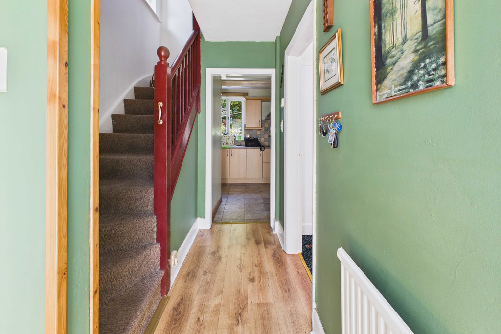 Stonehurst, Netherleigh Drive, Grange-over-Sands, Cumbria, LA11 7JQ, photo 2