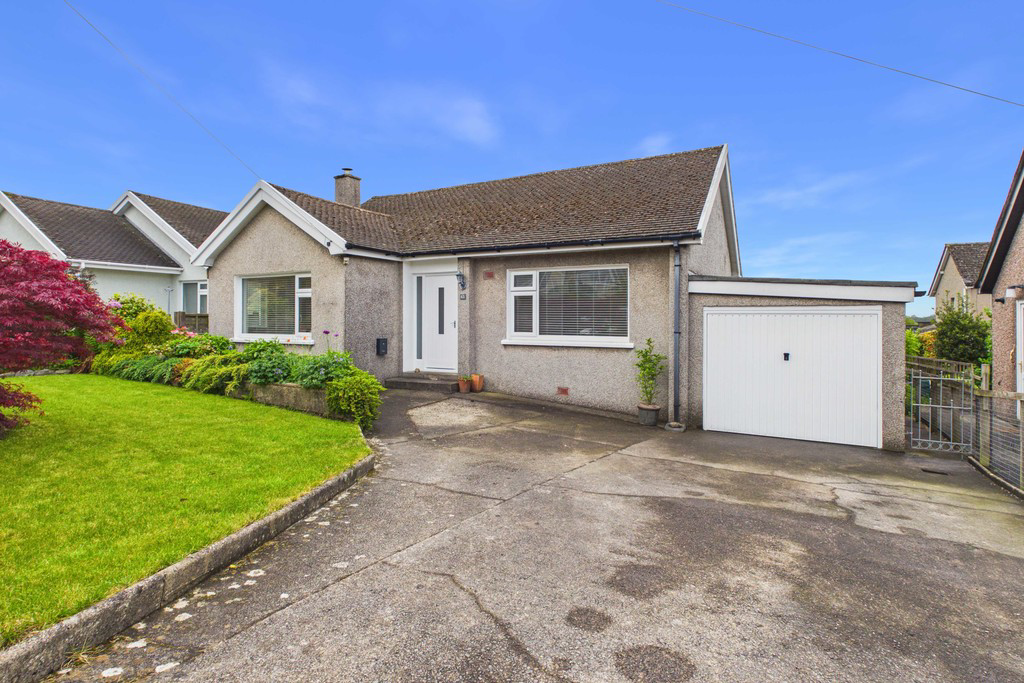 63 Allithwaite Road, Flookburgh, Grange-over-Sands, Cumbria, LA11 7JR