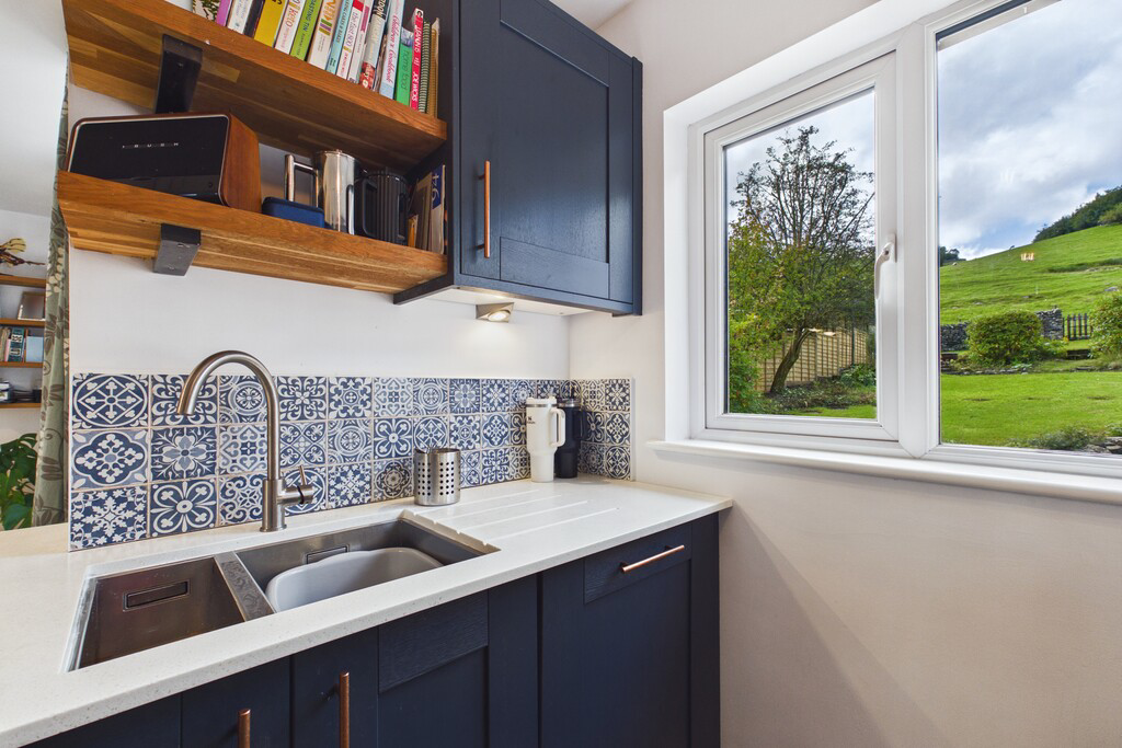 142 Windermere Road, Kendal LA9 5EZ, photo 4