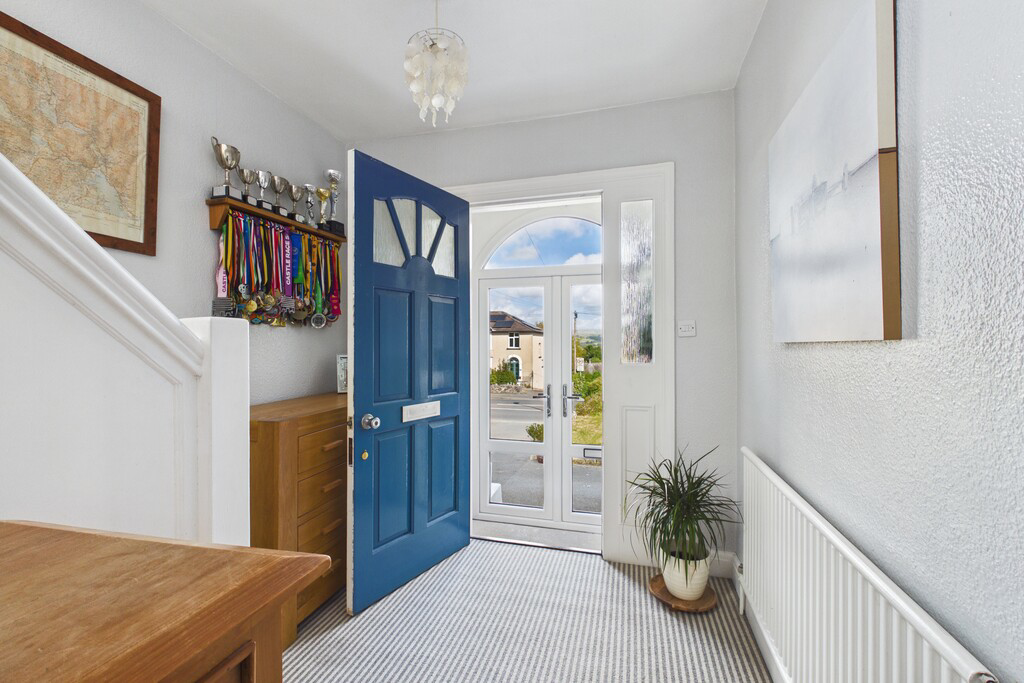 142 Windermere Road, Kendal LA9 5EZ, photo 2