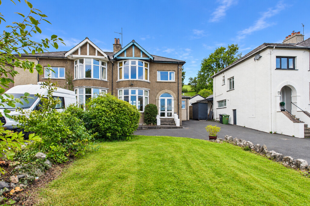 142 Windermere Road, Kendal LA9 5EZ