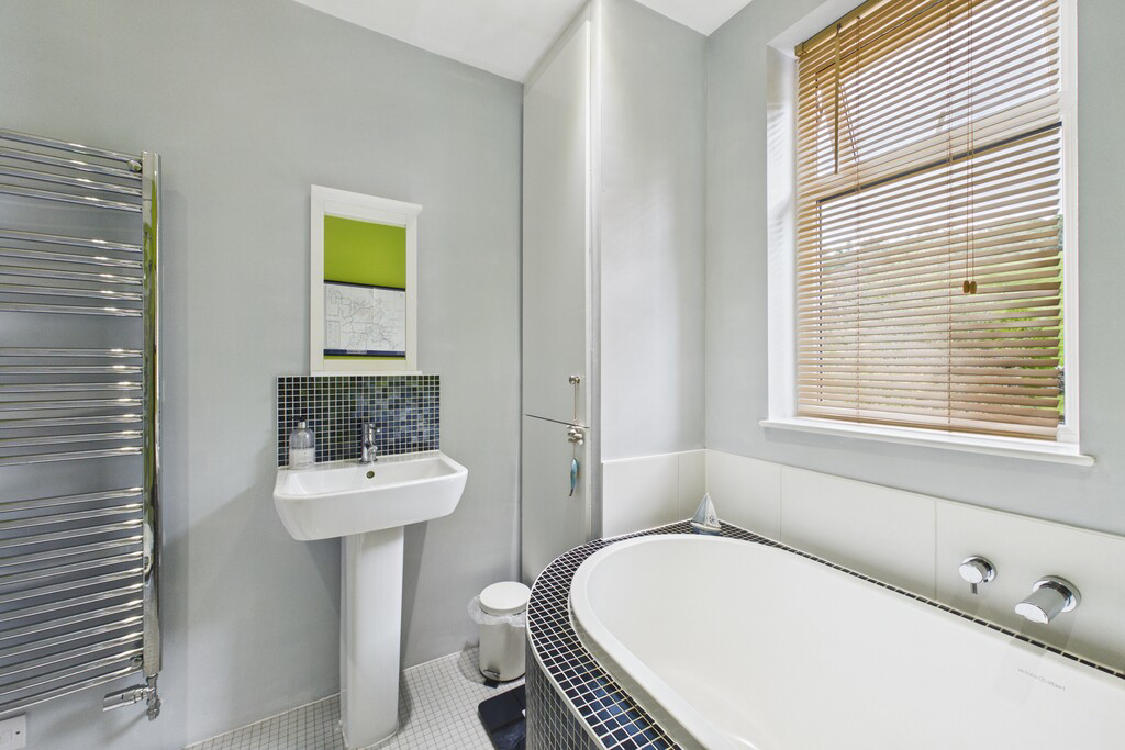142 Windermere Road, Kendal LA9 5EZ, photo 35
