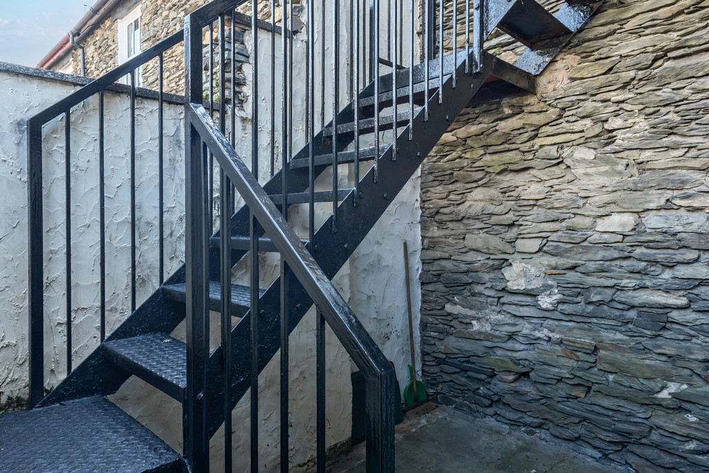 The Cottage Flat, 15 Derby Square, Windermere, Cumbria, LA23 1EE, photo 12