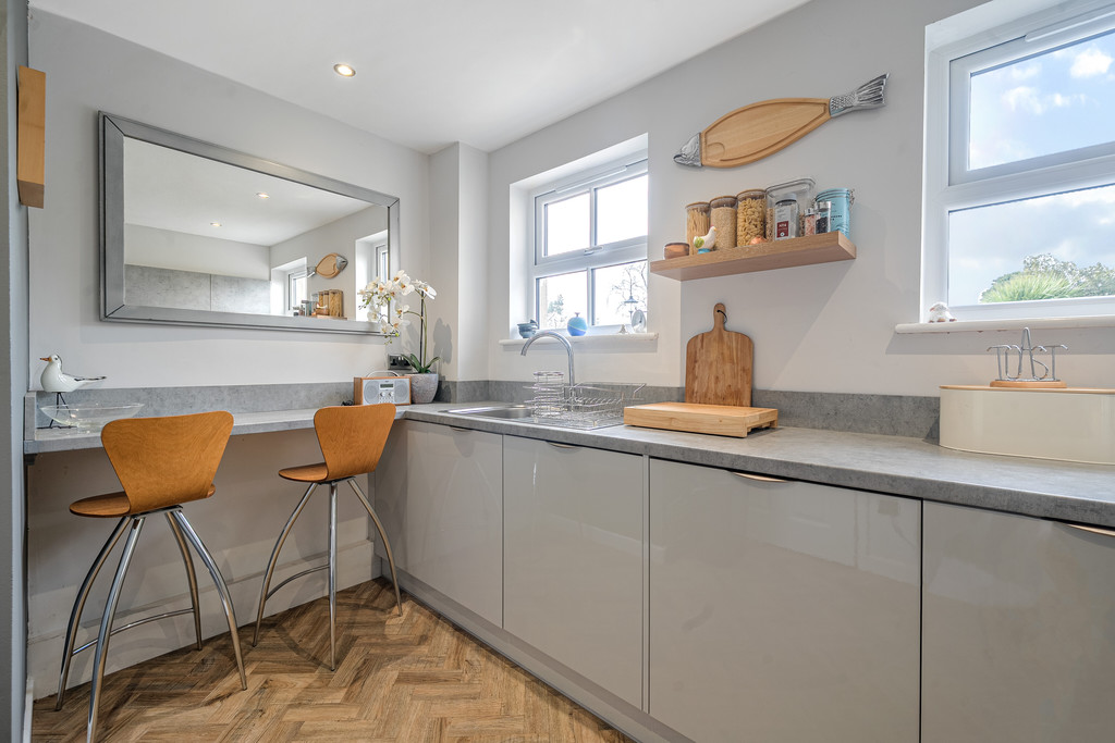 Flat 1 The Granary, Main Street, Grange over Sands, LA11 6DY, photo 3