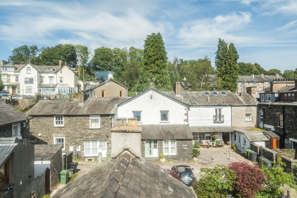 The Cottage Flat, 15 Derby Square, Windermere, Cumbria, LA23 1EE, photo 3