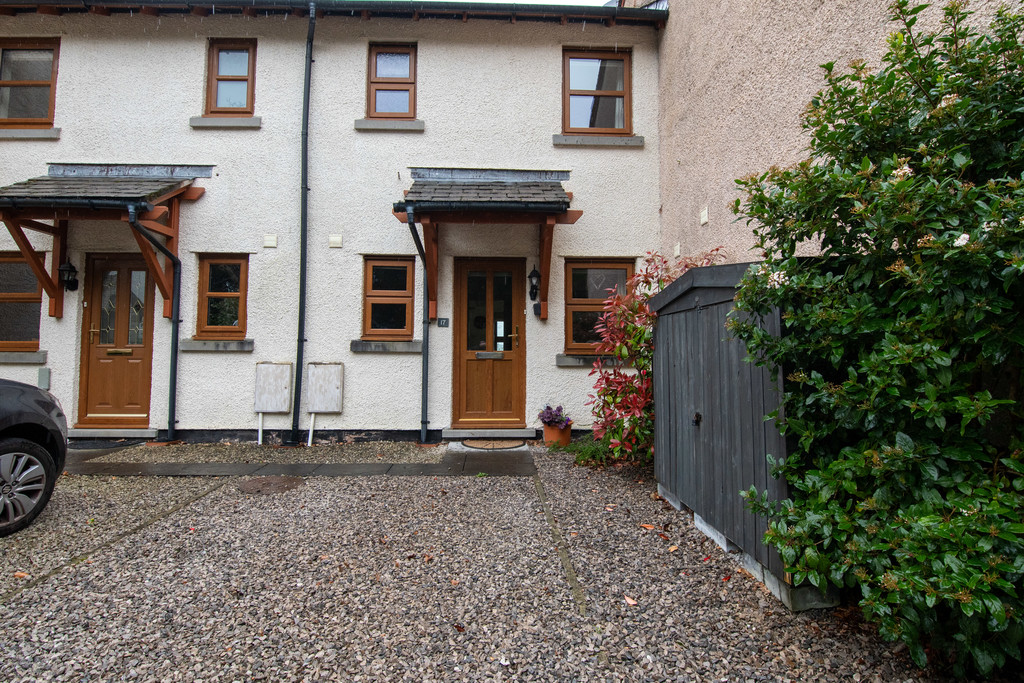 17 Beathwaite Gardens, Levens, LA8 8NG