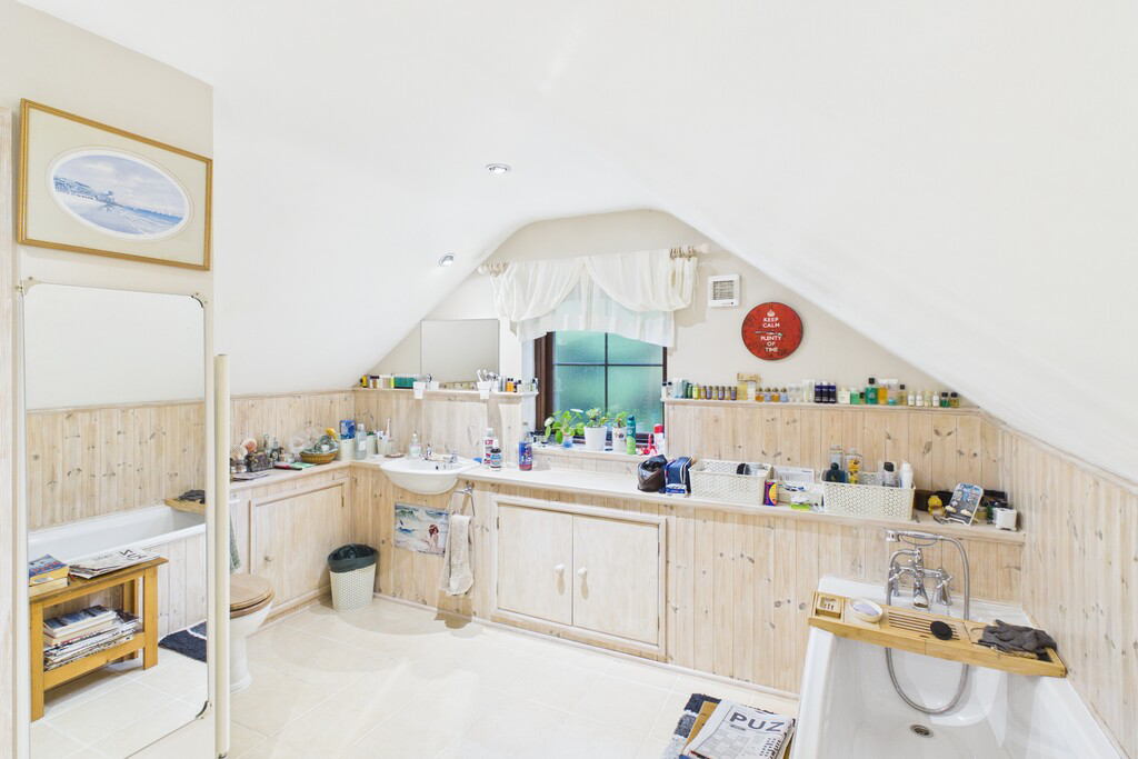 Old Heathwaite, Park Road, Windermere, L23 2DH, photo 8