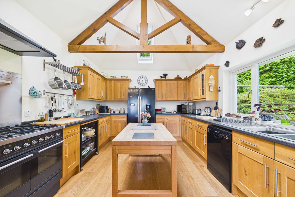 Shrublands, 43 Carter Road, Grange-over-Sandds, Cumbria, LA11 7AG, photo 24