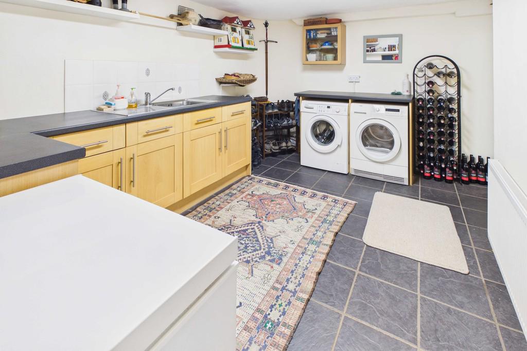 Shrublands, 43 Carter Road, Grange-over-Sandds, Cumbria, LA11 7AG, photo 40