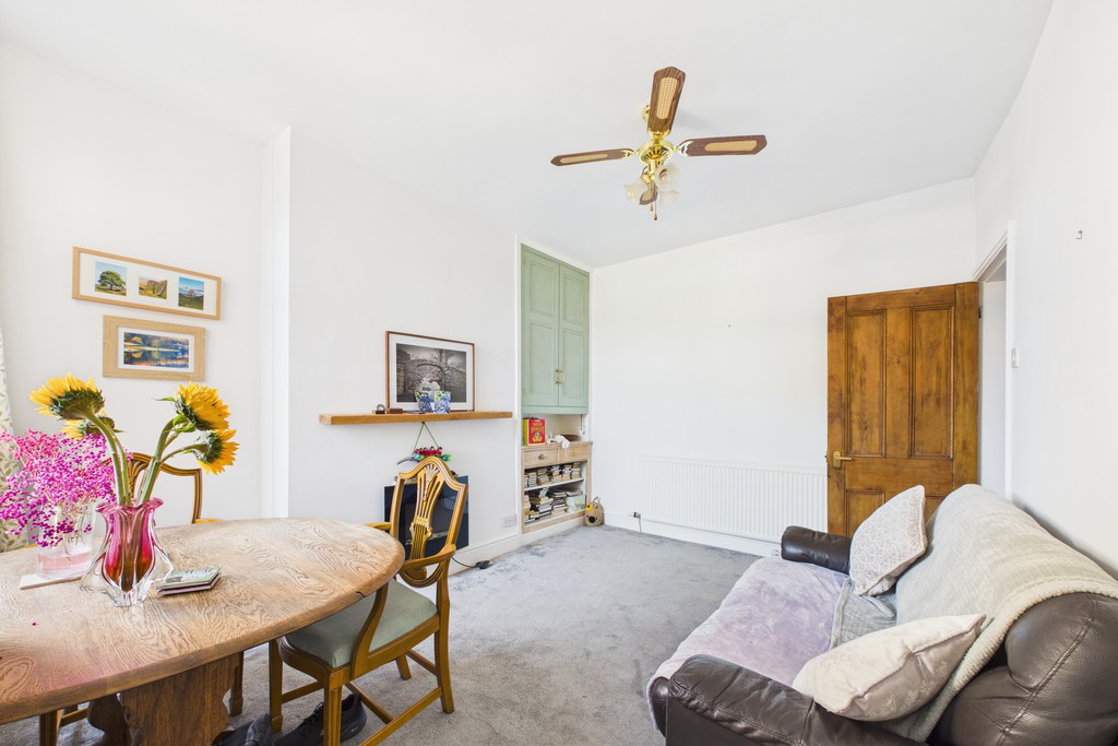 1 Alexandra Road, Carnforth, LA5 9DT, photo 5