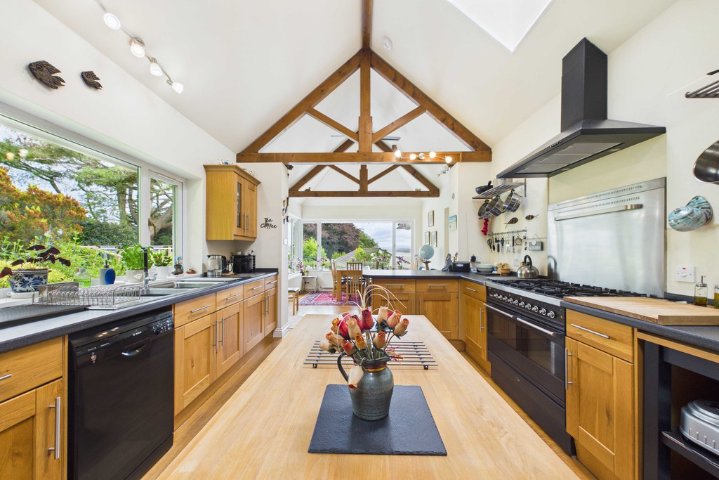 Shrublands, 43 Carter Road, Grange-over-Sandds, Cumbria, LA11 7AG, photo 11