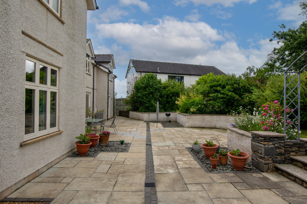 Rear Patio Area 