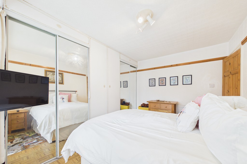 Lyndale, Haws Hill, Carnforth, LA5 9DG, photo 15