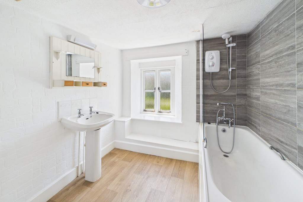 1 Woodcroft Farm House, Haverthwaite, photo 13