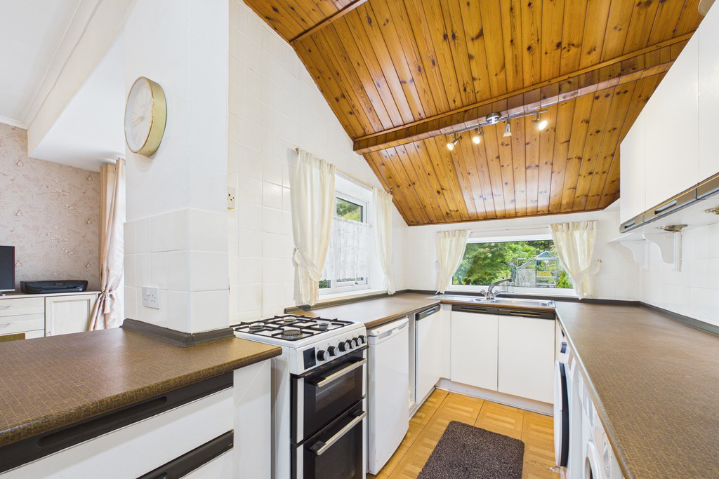Lyndale, Haws Hill, Carnforth, LA5 9DG, photo 10