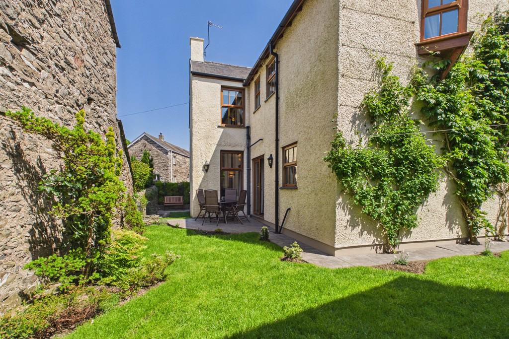 36 Yorkshire House, The Green, Lindal LA12 0LX, photo 2