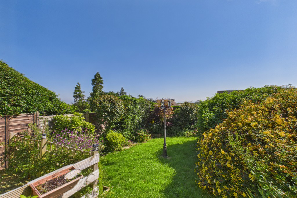 Fellside Court, Grange-Over-Sands, Cumbria, LA11 6BY, photo 17