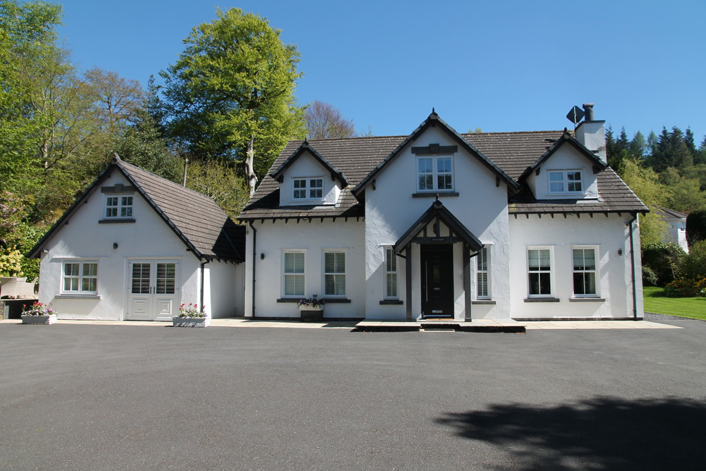 Tall Trees, Staveley in Cartmel, Cumbria, LA12 8NL
