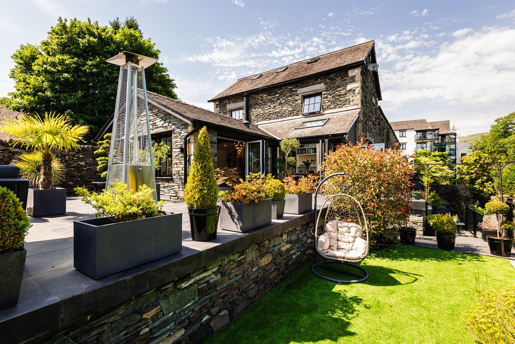 Kingfisher Cottage, 1 Artlecrag, Cowan Head, Kendal, LA8 9HN