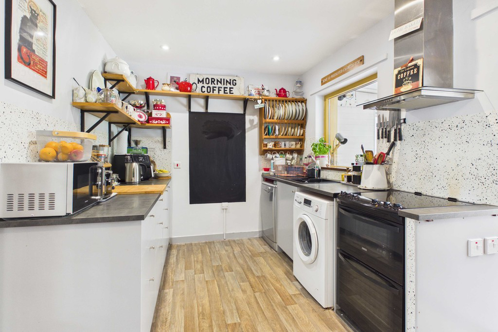 1 Maychells Orchard, Allithwaite, Grange-over-Sands, Cumbria, LA11 7PY, photo 3