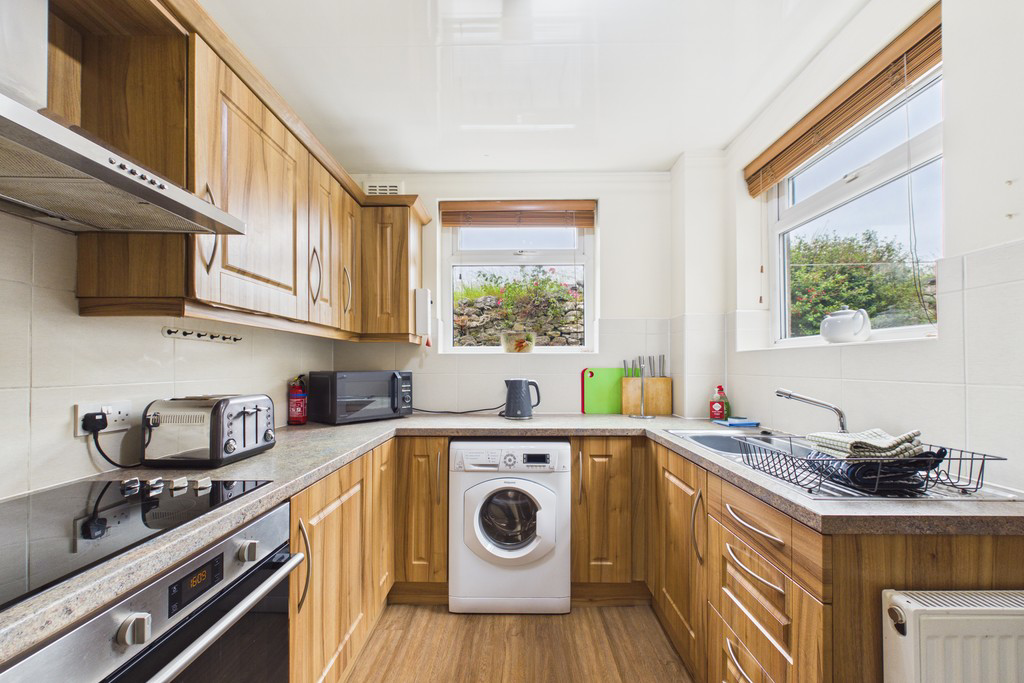 10 Shore Cottages, Shore Road, Silverdale, Lancashire, LA5 0TS, photo 8