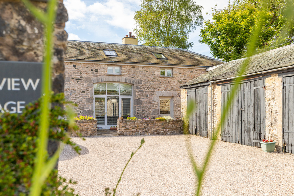 Woodview Grange, Beetham, Milnthorpe, Cumbria, LA7 7AL