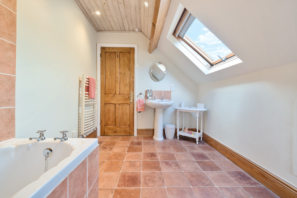 Granary Nook, 5 Oak Street, Windermere, Cumbria LA23 1BH, photo 13