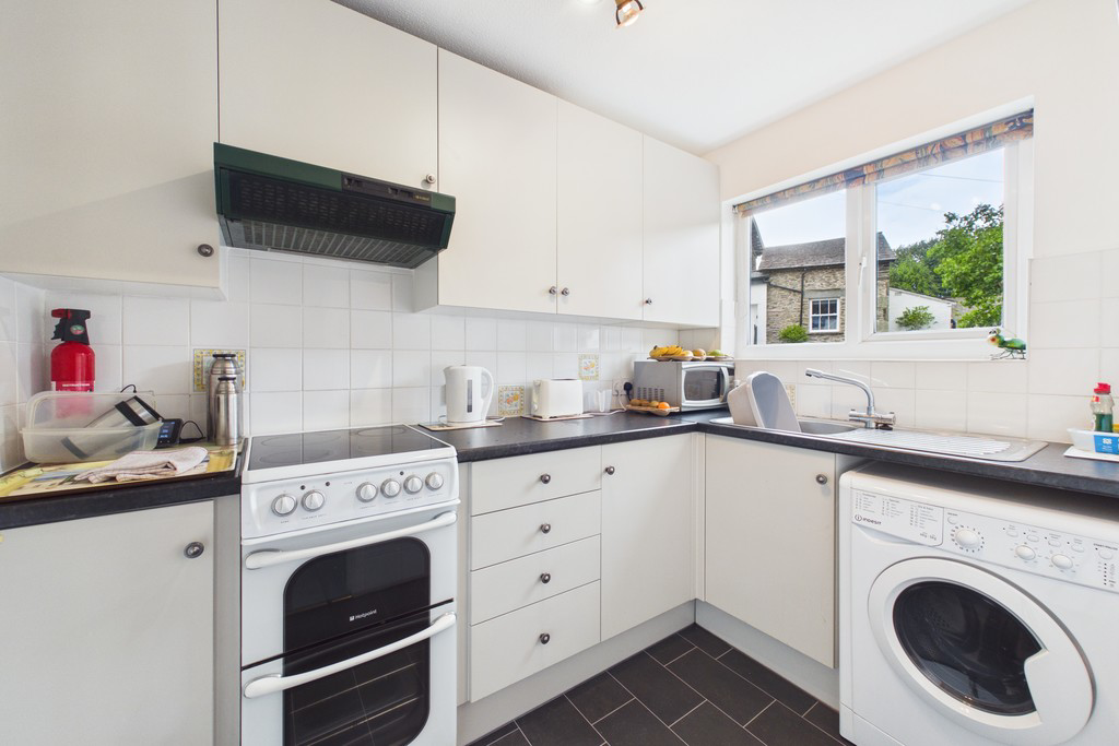11 Elim Mews, Bowness-on-Windermere, LA23 2JY, photo 4