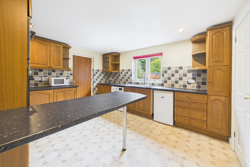 1 Saul Gardens, Redhills Road, Arnside, Cumbria, LA5 0AT, photo 36