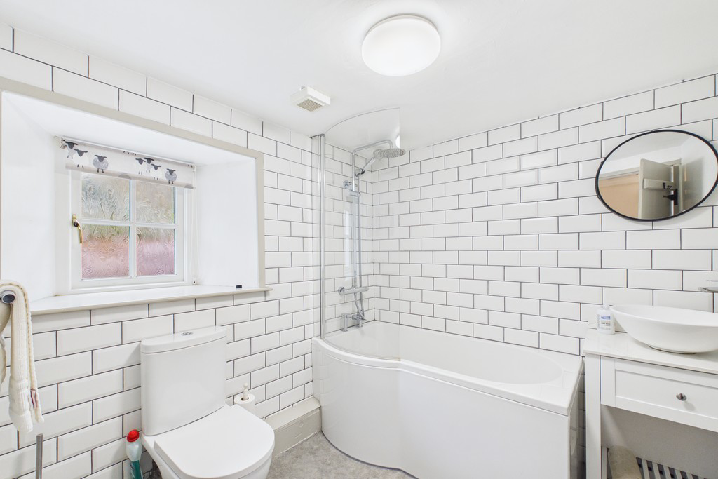 Rhubarb Cottage, 2 Undergarth, Chapel Stile, Ambleside, LA22 9JG, photo 22
