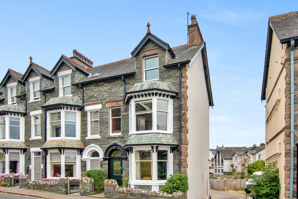 3 The Heads, Keswick, Cumbria, CA12 5ES