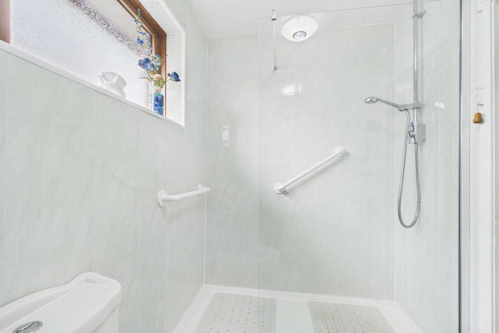 15 Savoy Gardens, photo 26