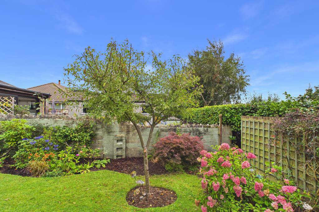 15 Savoy Gardens, photo 6
