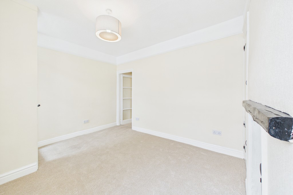 13 Stanley Street, Carnforth, Lancashire, photo 3