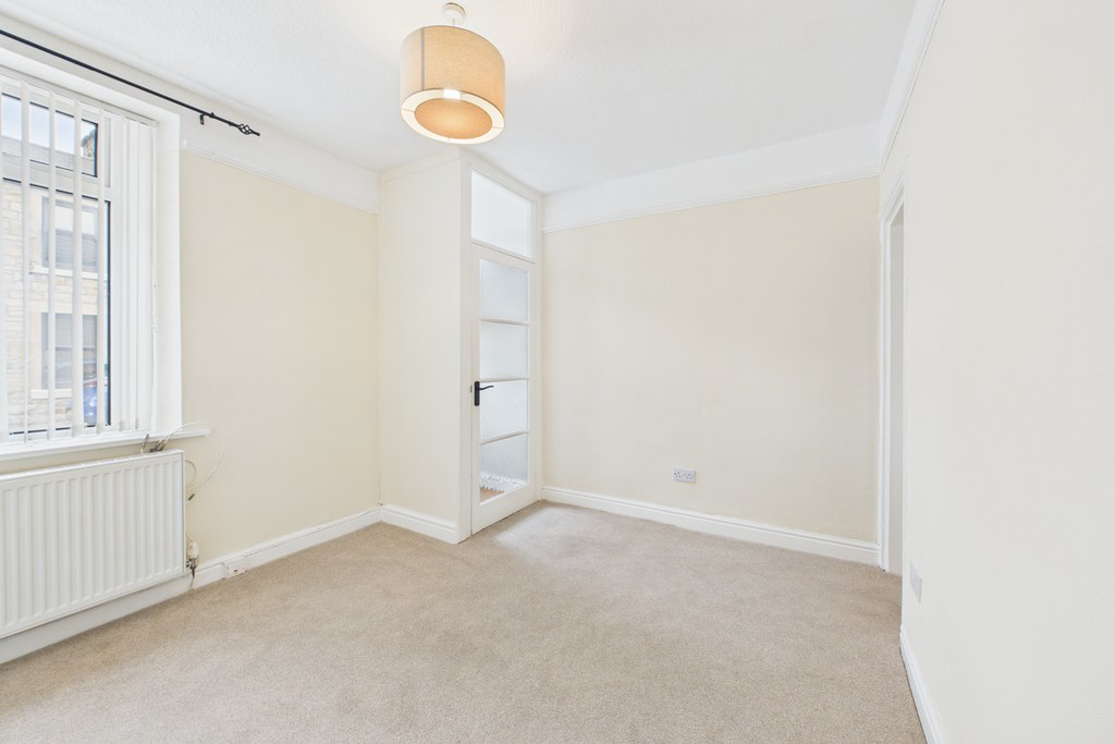 13 Stanley Street, Carnforth, Lancashire, photo 4