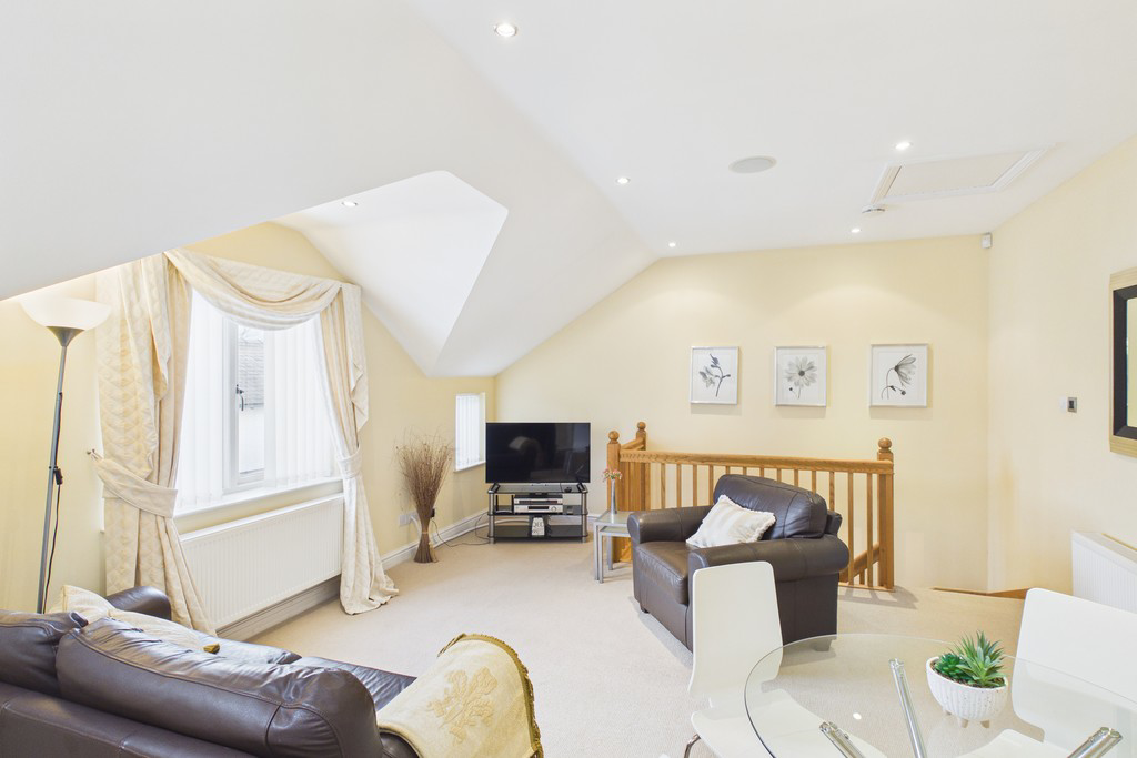 7 The Chase, Bowland Bridge, LA11 6NN, photo 3