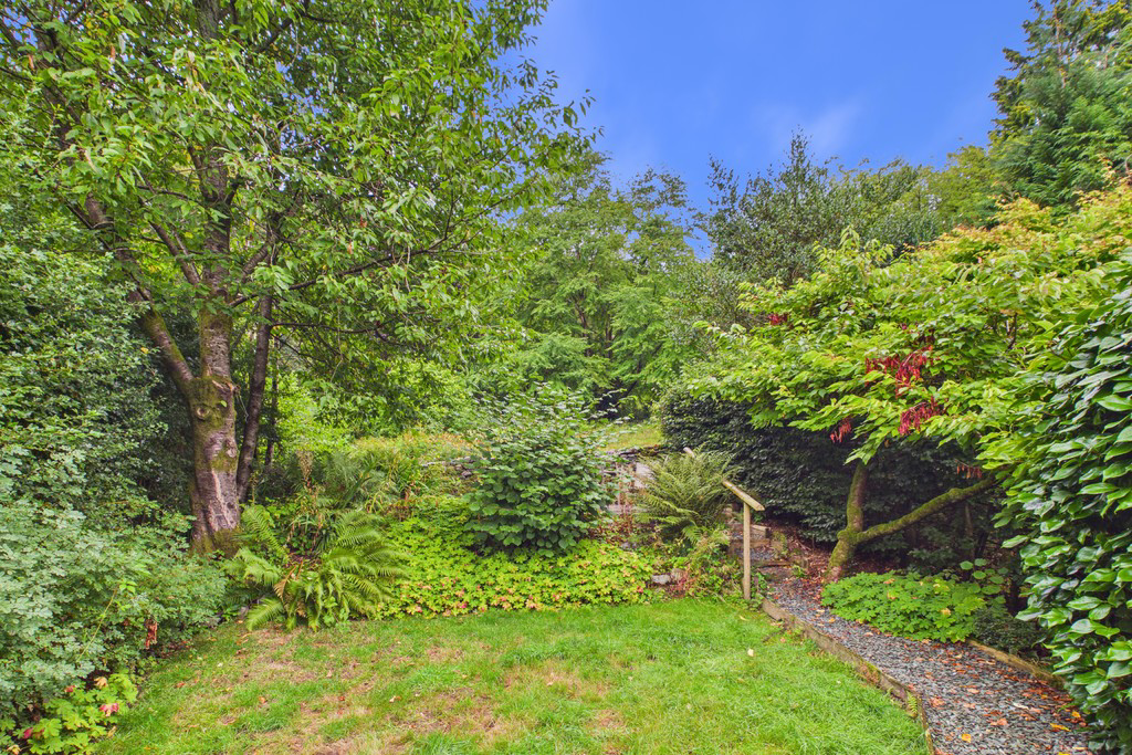 Daisy Cottage, 3 The Hollens, Grasmere, LA22 9QF, photo 24