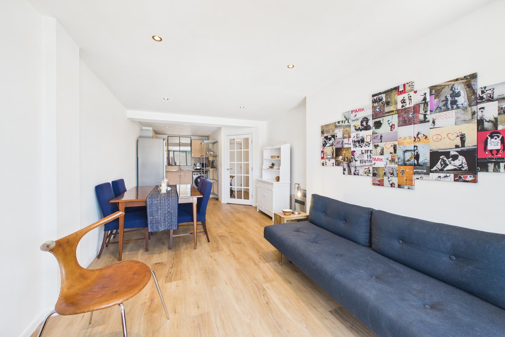 Living/dining/kitchen