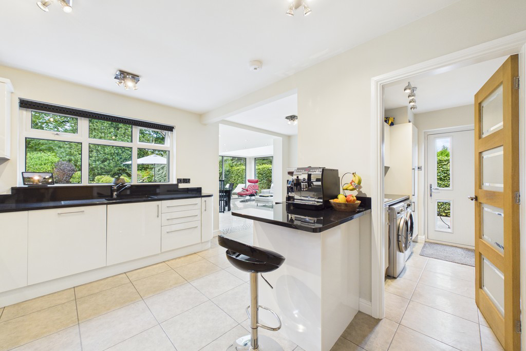 Peel Oak, New Barns Road, Arnside, Cumbria, LA5 0BB, photo 13