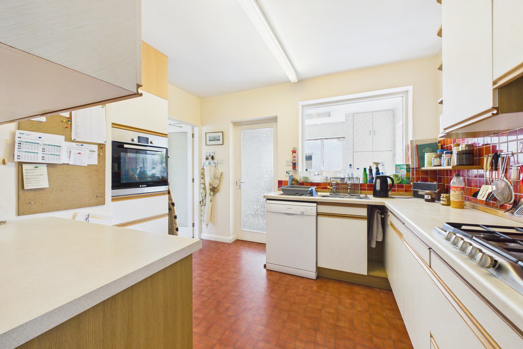 3 Abbey Drive, Natland, LA9 7QN, photo 24