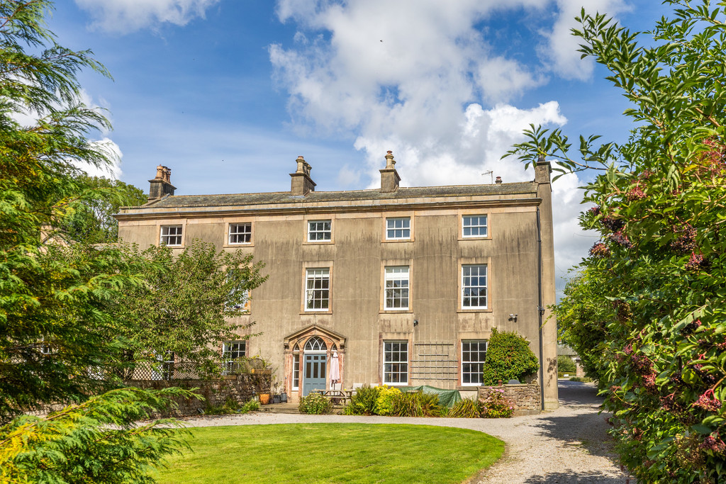Beaumont Cote Manor