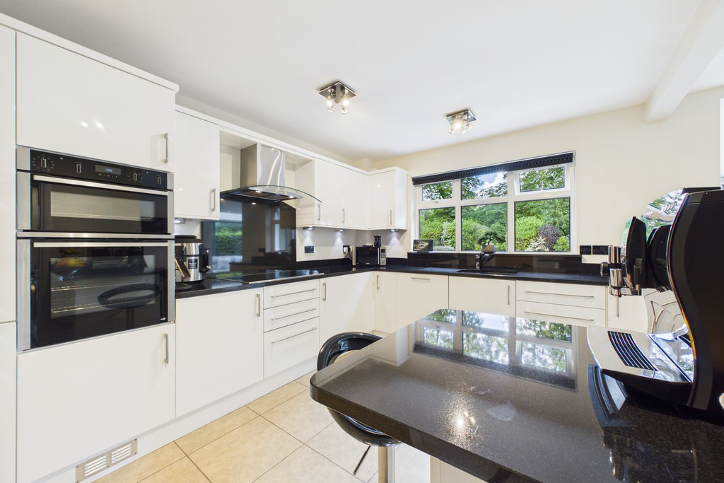 Peel Oak, New Barns Road, Arnside, Cumbria, LA5 0BB, photo 14