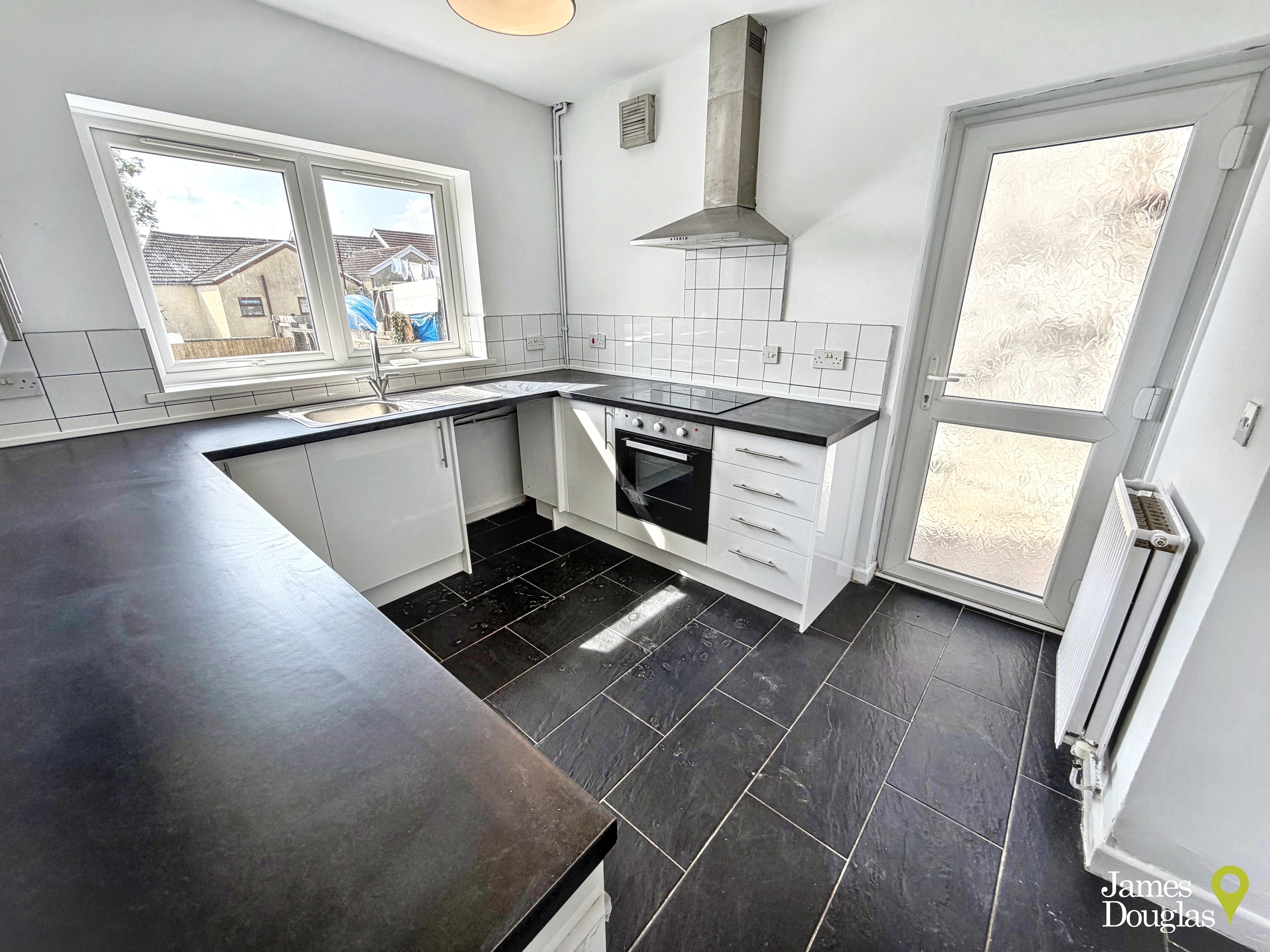 Webster Street, Treharris, photo 8