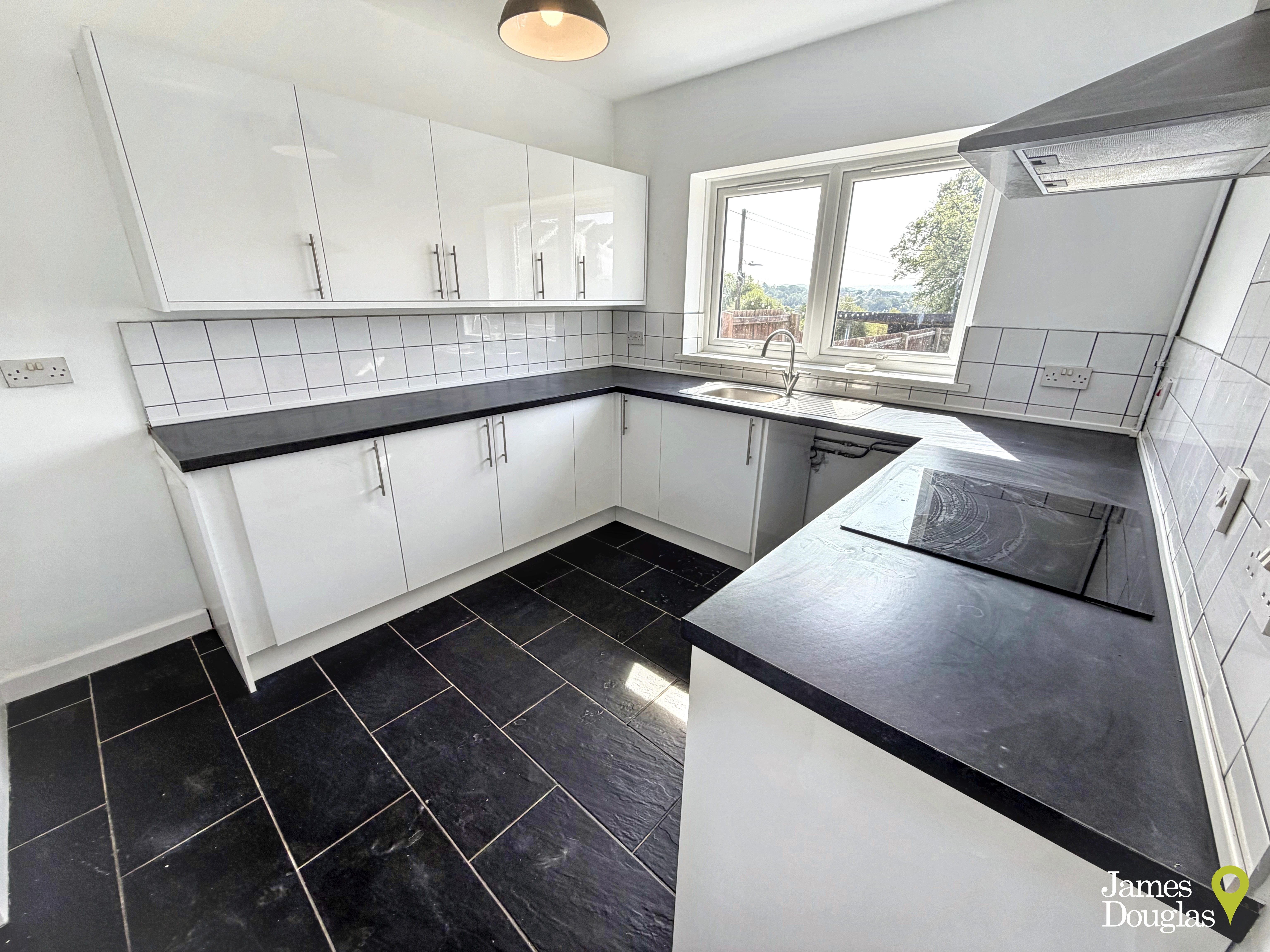 Webster Street, Treharris, photo 9